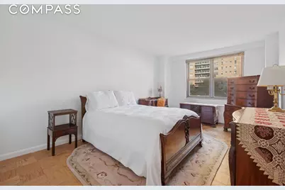 70-25 Yellowstone Boulevard #2M, New York City, NY 11375 - Photo 7