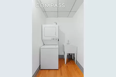 30 Main Street #10F, New York City, NY 11201 - Photo 11