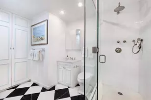 188 E 70th St, New York City, NY 10021 - Photo 7