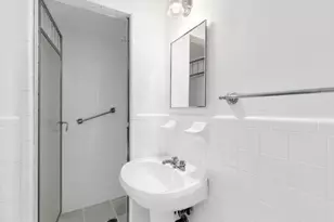 7401 Shore Rd, New York City, NY 11209 - Photo 19