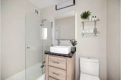 201 W 21st Street #5-D, New York City, NY 10011 - Photo 3