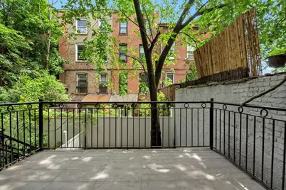 4 Alice Court, New York City, NY 11213 - Photo 11