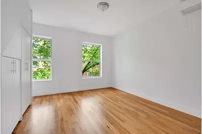 4 Alice Court, New York City, NY 11213 - Photo 9