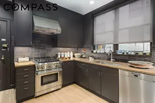 570 Park Ave, New York City, NY 10065 - Photo 7