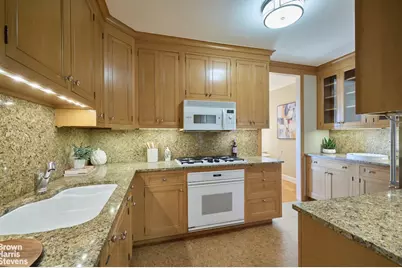 60 E End Avenue #41A, New York City, NY 10028 - Photo 5