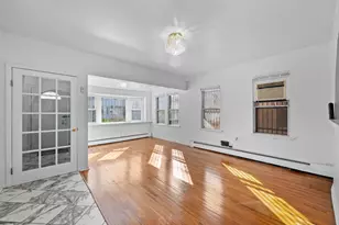 266 E 37th St, New York City, NY 11203 - Photo 7