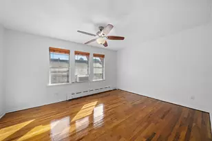 266 E 37th St, New York City, NY 11203 - Photo 15