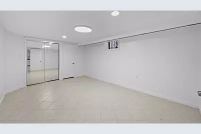 266 E 37th Street, New York City, NY 11203 - Photo 19