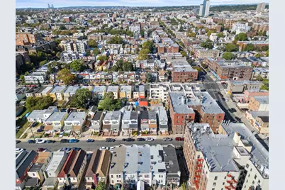 266 E 37th Street, New York City, NY 11203 - Photo 27