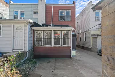 266 E 37th Street, New York City, NY 11203 - Photo 25