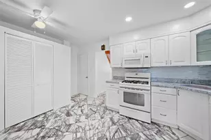 266 E 37th St, New York City, NY 11203 - Photo 13
