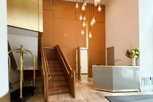 305 E 51st St, New York City, NY 10022 - Photo 13