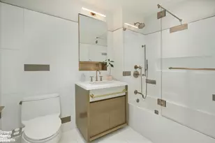 305 E 51st St, New York City, NY 10022 - Photo 9