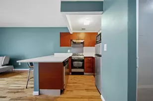 184 Thompson St, New York City, NY 10012 - Photo 7