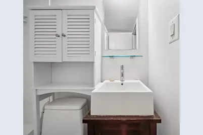 184 Thompson Street #2T, New York City, NY 10012 - Photo 9