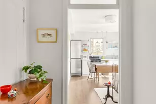 365 W 20th St, New York City, NY 10011 - Photo 5