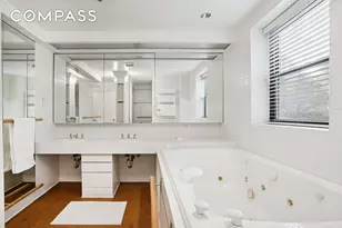 440 E 56th St, New York City, NY 10022 - Photo 9