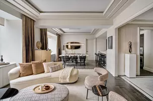 303 Park Ave, New York City, NY 10022 - Photo 3