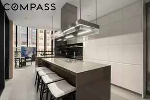 522 W 29th St, New York City, NY 10001 - Photo 5