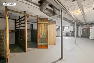 79-31 68th Rd, New York City, NY 11379 - Photo 17