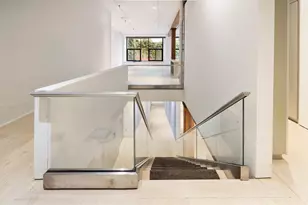 140 Thompson St, New York City, NY 10012 - Photo 21