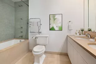 140 Thompson St, New York City, NY 10012 - Photo 9