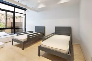 140 Thompson St, New York City, NY 10012 - Photo 29