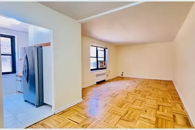 32-22 91st Street #106, New York City, NY 11369 - Photo 7