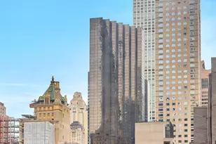 77 W 55th St, New York City, NY 10019 - Photo 9