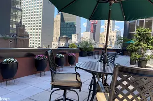 77 W 55th St, New York City, NY 10019 - Photo 7