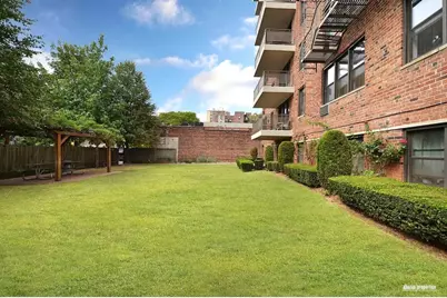 515 E 7th Street #3P, New York City, NY 11218 - Photo 11