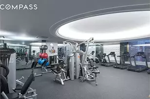 360 E 72nd St, New York City, NY 10021 - Photo 15