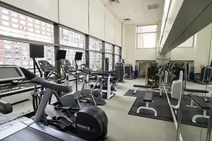 160 W 66th St, New York City, NY 10023 - Photo 9