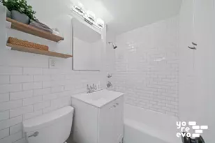 301 E 22nd St, New York City, NY 10010 - Photo 7