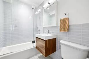 2 Charlton St, New York City, NY 10014 - Photo 17