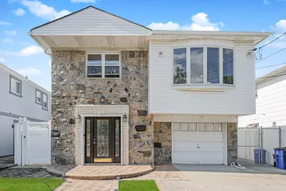 80 Freedom Avenue, New York City, NY 10314 - Photo 1