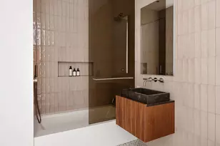 561 Broadway, New York City, NY 10012 - Photo 17