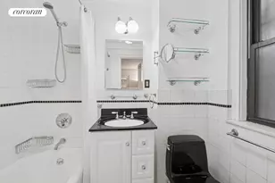 333 E 53rd St, New York City, NY 10022 - Photo 9