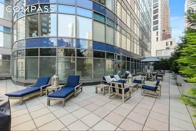 250 E 54th Street #35A, New York City, NY 10022 - Photo 11