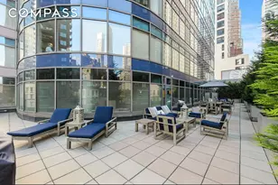 250 E 54th St, New York City, NY 10022 - Photo 11