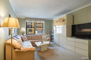 3060 Ocean Ave, New York City, NY 11235 - Photo 1