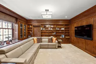 800 Park Ave, New York City, NY 10021 - Photo 7