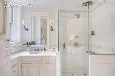 320 E 72nd Street #5B, New York City, NY 10021 - Photo 11