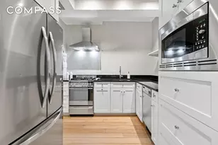 235 E 22nd St, New York City, NY 10010 - Photo 3