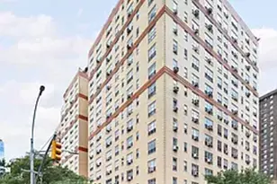 235 E 22nd St, New York City, NY 10010 - Photo 7