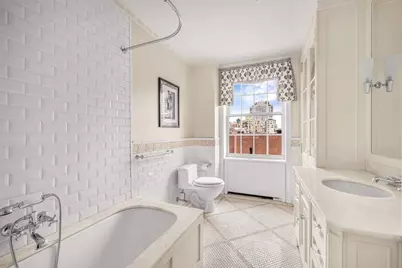 720 Park Avenue #10A, New York City, NY 10021 - Photo 11