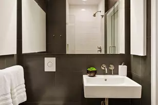 142 5th Ave, New York City, NY 10011 - Photo 15