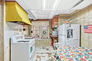 426 MacDonough St, New York City, NY 11233 - Photo 27