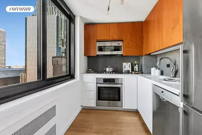 515 E 72nd Street #11L, New York City, NY 10021 - Photo 3