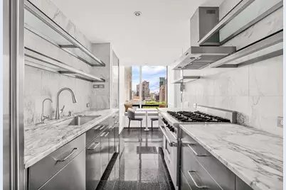 860 United Nations Plaza #13A, New York City, NY 10017 - Photo 7